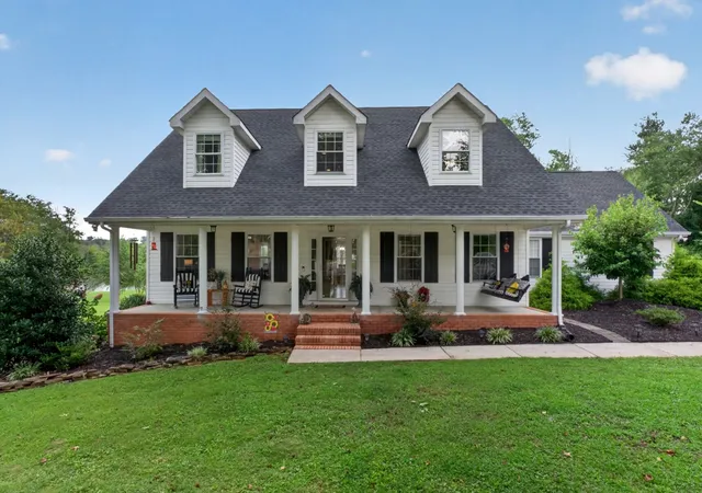 1st image of 214 Lake Villa Cir, Morrison, TN 37357 | MLS# 3512474