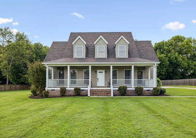 Photo 3 of Single family home for sale at 6421 Yeatman Ln, Columbia, TN 38401 | MLS# 3511008 | Listing updated on 2026-10-25