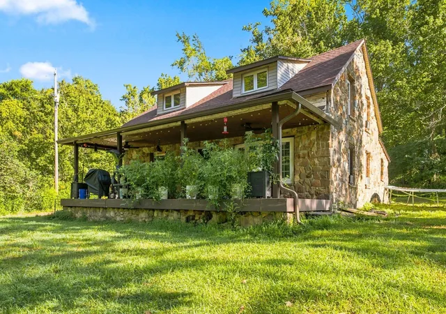 3rd image of 799 Gossett Rd, Ashland City, TN 37015 | MLS# 3519222