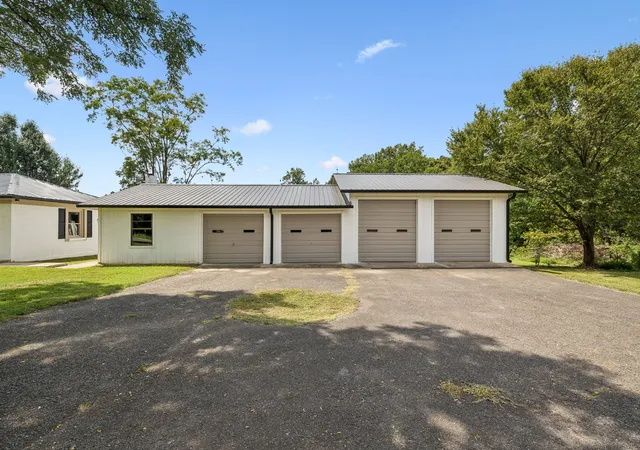 5th image of 631 Bethany Rd, Red Boiling Springs, TN 37150 | MLS# 3512752