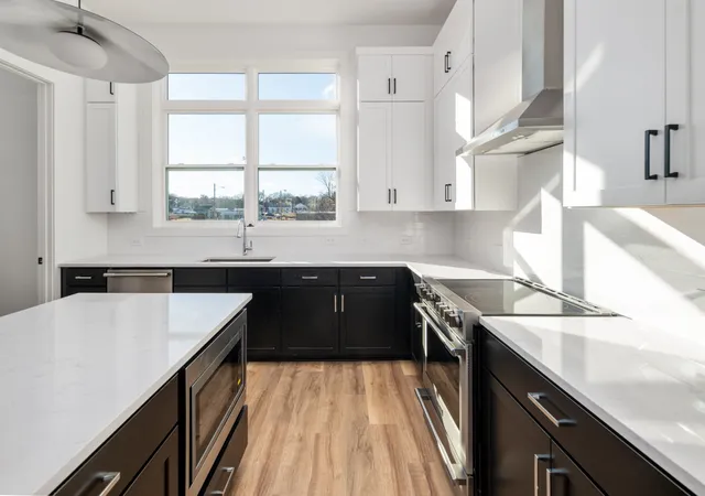 Photo 2 of Townhouse for sale at 107 East 9th St #D7, Columbia, TN 38401 | MLS# 3511079 | Listing updated on 2026-08-20