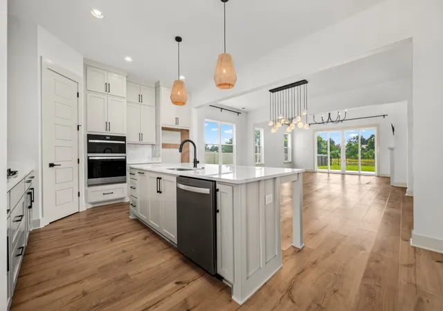 2nd image of 520 Gresham Ln, Murfreesboro, TN 37129 | MLS# 3511055