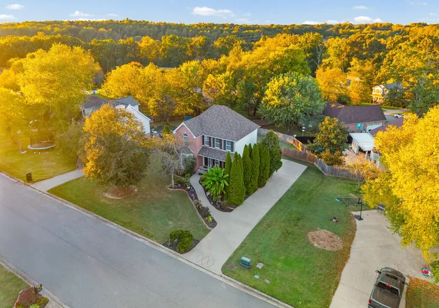 Single family home for sale at 715 Meadowgate Ln, Clarksville, TN 37040 | MLS# 3622830