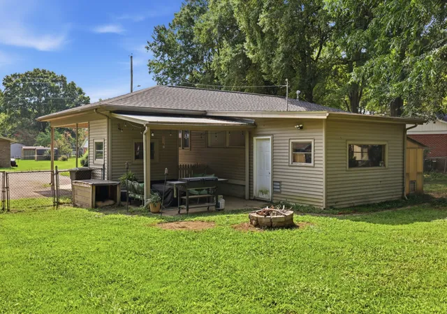5th image of 216 Ellis Dr, Paris, TN 38242 | MLS# 3512515