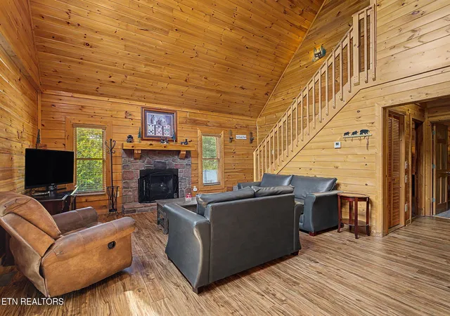 image of 2223 Eagle Feather Dr, Sevierville, TN 37876 | MLS# 3511083