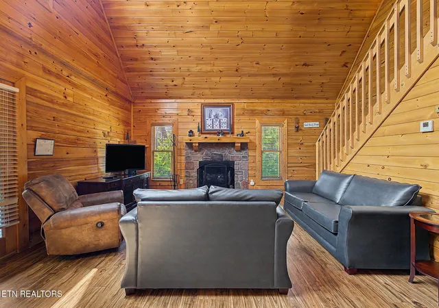 image of 2223 Eagle Feather Dr, Sevierville, TN 37876 | MLS# 3511083