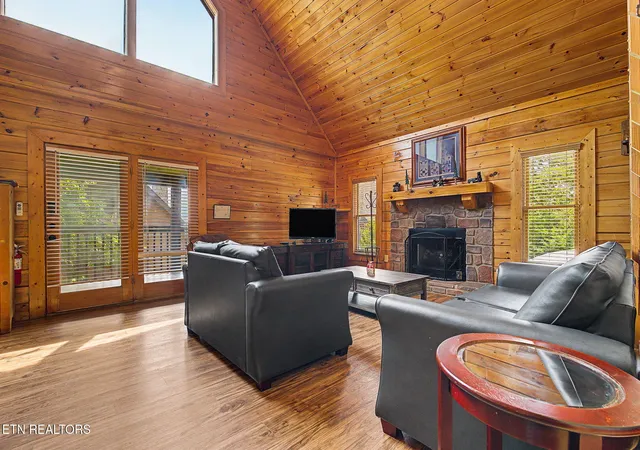 image of 2223 Eagle Feather Dr, Sevierville, TN 37876 | MLS# 3511083