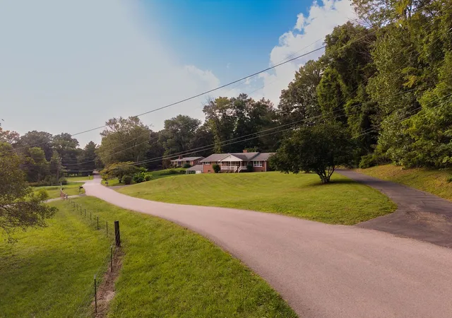 48th image of 416 Robinson Rd, Mc Minnville, TN 37110 | MLS# 3512400