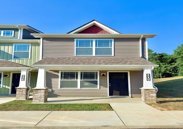 1st image of 901 Peaceful Pl, Clarksville, TN 37040 | MLS# 3514362