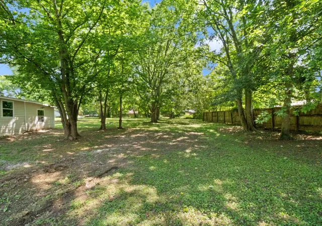 34th image of 108 Cedar St, Bruceton, TN 38317 | MLS# 3511194