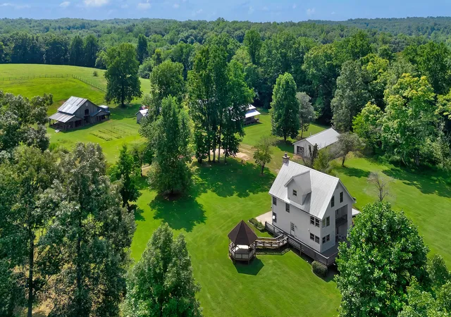 1st image of 927 Bond Rd, Duck River, TN 38454 | MLS# 3514905