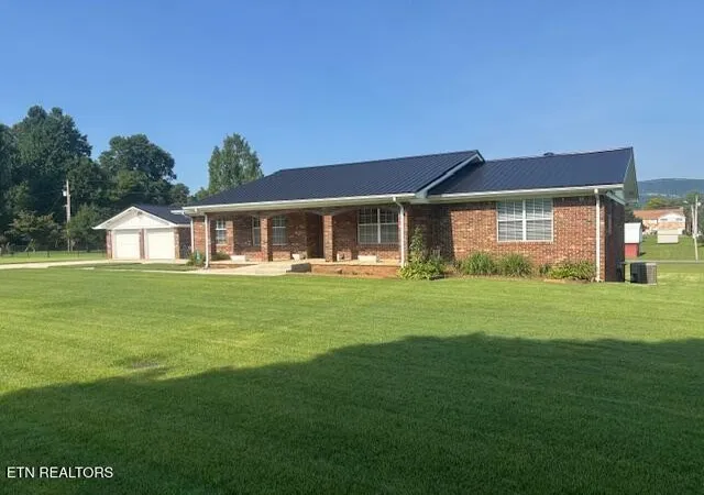 Photo 1 of Single family home for sale at 103 W Legion Cir, Pikeville, TN 37367 | MLS# 3511190 | Listing updated on 2026-08-31