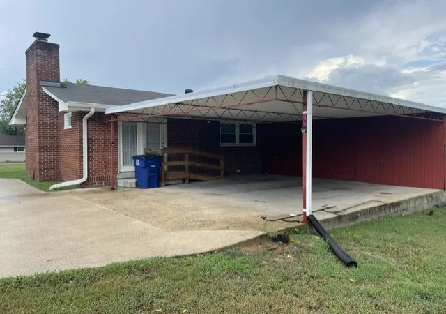 2nd image of 1306 Raby Ave, Shelbyville, TN 37160 | MLS# 3514519