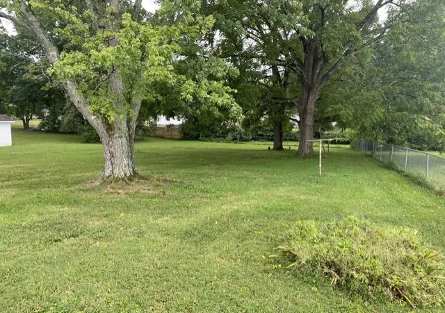 3rd image of 1306 Raby Ave, Shelbyville, TN 37160 | MLS# 3514519