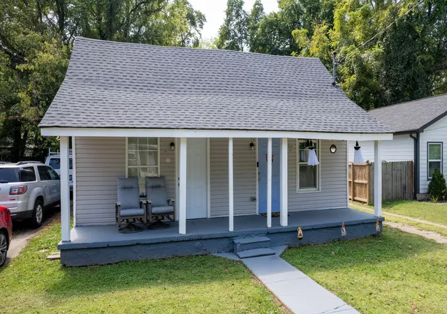 2nd image of 530 E State Street, Murfreesboro, TN 37130 | MLS# 3512704