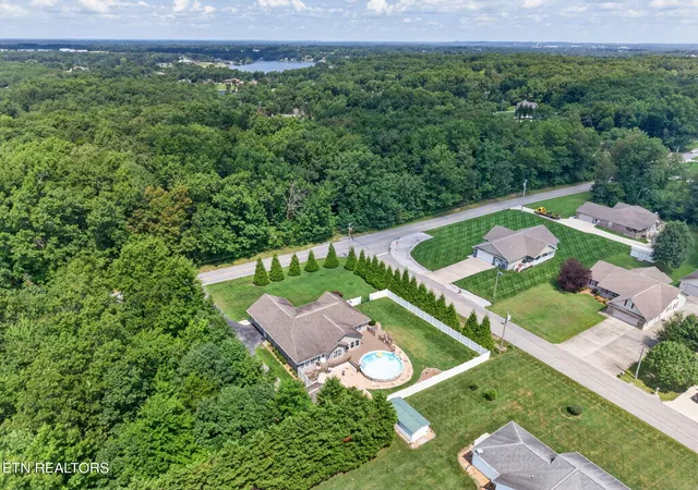 3rd image of 591 Spruce Loop, Crossville, TN 38555 | MLS# 3511211