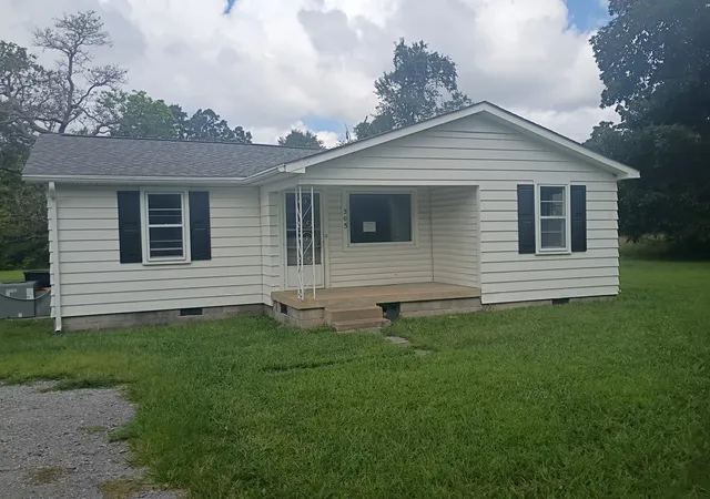 1st image of 305 Marbury Rd, Tullahoma, TN 37388 | MLS# 3511227