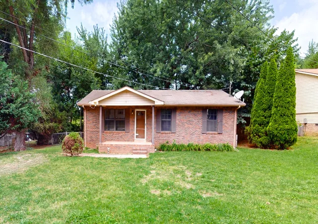 1st image of 14 Cable Rd, Oak Grove, KY 42262 | MLS# 3511234