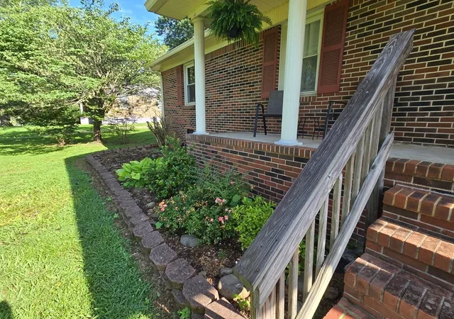4th image of 301 Mcquade Cir, Mc Minnville, TN 37110 | MLS# 3511232