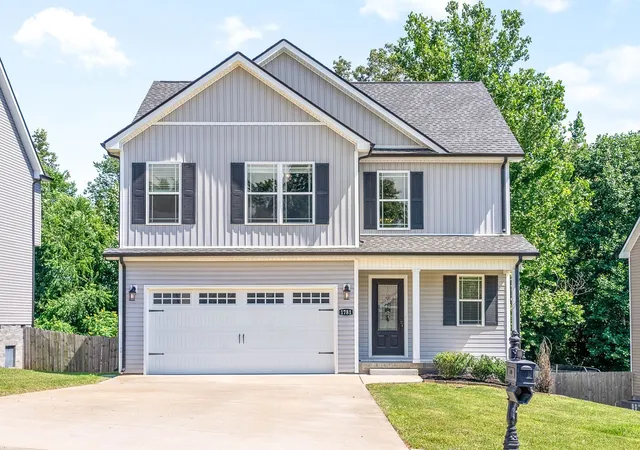 Photo 2 of Single family home for sale at 1781 Rains Rd, Clarksville, TN 37042 | MLS# 3516520 | Listing updated on 2026-09-21