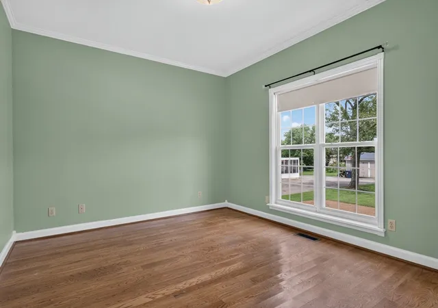2nd image of 712 S College St, Smithville, TN 37166 | MLS# 3516266