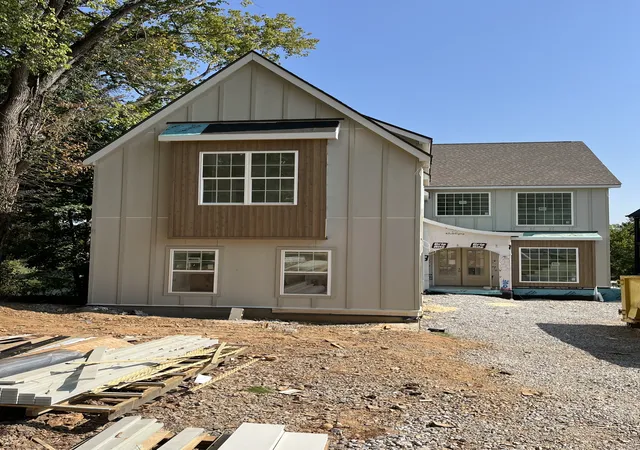 Photo 1 of Single family home for sale at 322 N Porter St, Winchester, TN 37398 | MLS# 3512410 | Listing updated on 2026-09-19