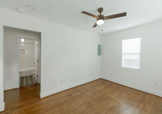 4th image of 326 E Highland Dr, Columbia, TN 38401 | MLS# 3512817