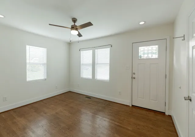 5th image of 326 E Highland Dr, Columbia, TN 38401 | MLS# 3512817