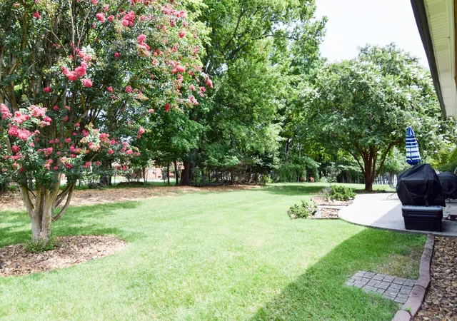 Photo 4 of Single family home for sale at 1074 Isaac Franklin Dr, Gallatin, TN 37066 | MLS# 3512495 | Listing updated on 2026-09-04