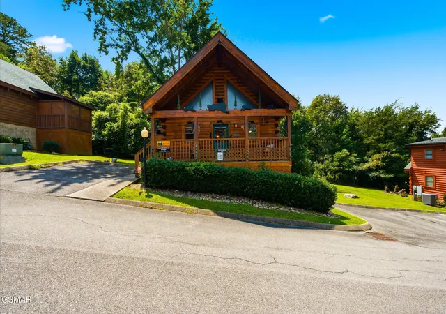 1st image of 214 Moose Ridge Way, Pigeon Forge, TN 37863 | MLS# 3512391