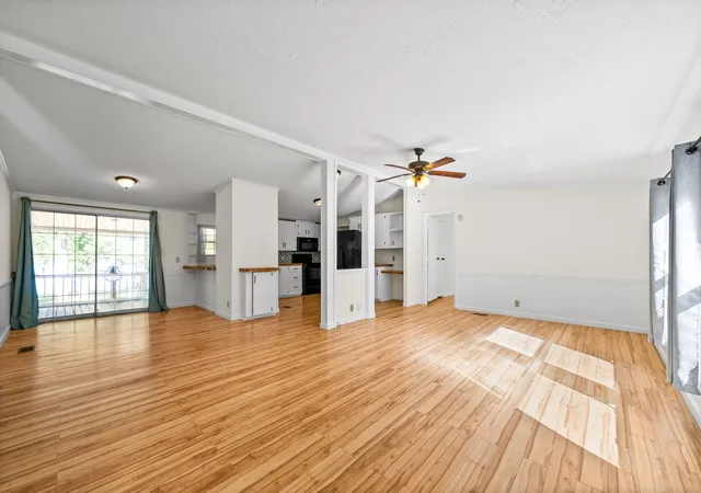 1st image of 315 Riverview Dr, Dover, TN 37058 | MLS# 3512597