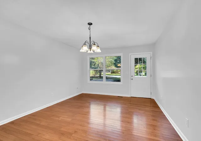 Photo 4 of Single family home for sale at 125 Dogwood Dr, Huntland, TN 37345 | MLS# 3528911 | Listing updated on 2026-09-22