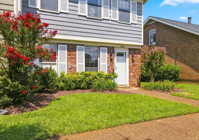 2nd image of 1210 General George Patton Rd, Nashville, TN 37221 | MLS# 3513269