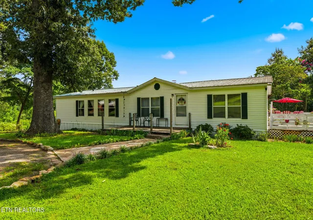 2nd image of 234 Greenbriar Rd, Sweetwater, TN 37874 | MLS# 3512439