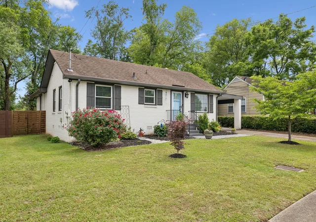 2nd image of 2403 Underwood St, Nashville, TN 37208 | MLS# 3512493
