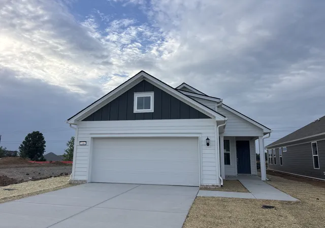 Photo 3 of Single family home for sale at 506 Scarlet Oak Dr, Lebanon, TN 37090 | MLS# 3512456 | Listing updated on 2026-08-14