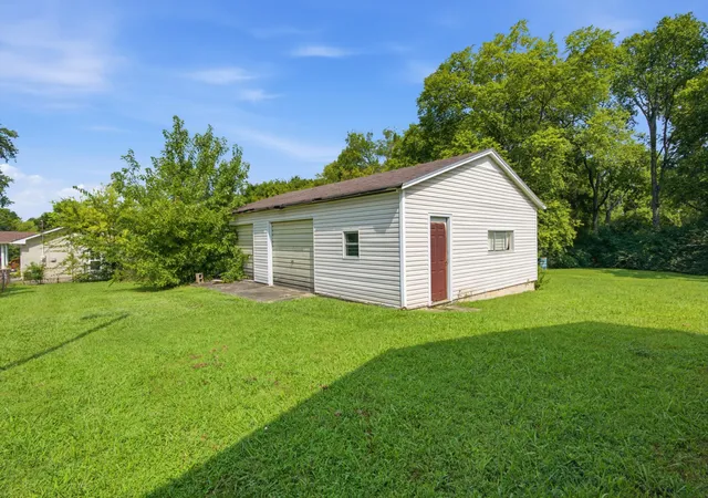 1st image of 0 Tune Dr, La Vergne, TN 37086 | MLS# 3515065