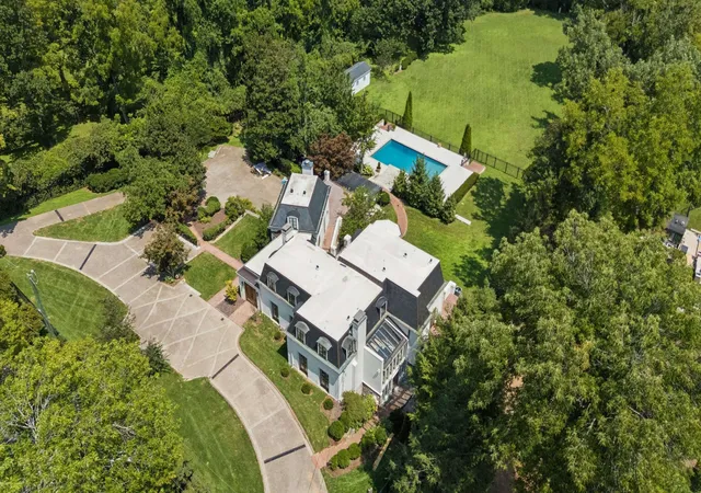 49th image of 110 Lynnwood Blvd, Nashville, TN 37205 | MLS# 3513514