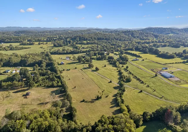 Photo 40 of Single family home for sale at 8958 Trousdale Ferry Pike, Lebanon, TN 37090 | MLS# 3526968 | Listing updated on 2026-08-30