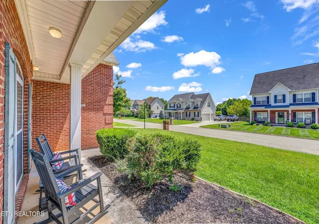 4th image of 5021 Magic Lantern Dr, Knoxville, TN 37918 | MLS# 3512479