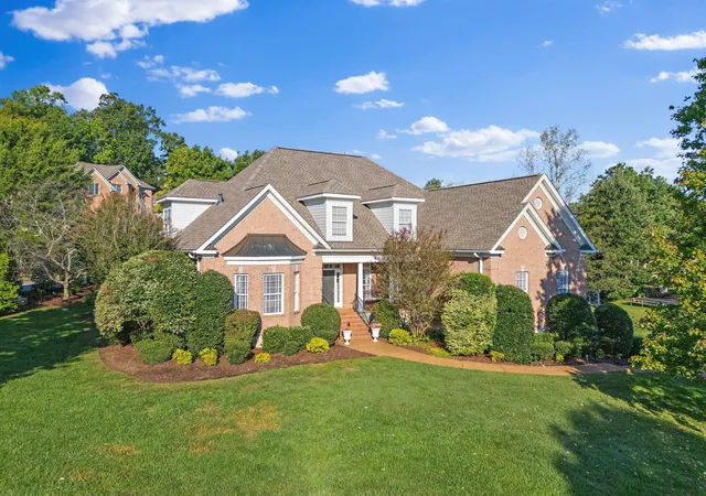 3rd image of 330 Fountainbrooke Dr, Brentwood, TN 37027 | MLS# 3514624