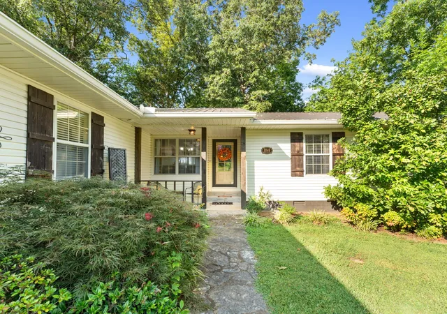 5th image of 184 Beechview Dr, Clifton, TN 38425 | MLS# 3513413