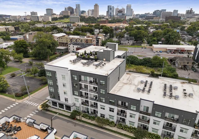 2nd image of 999 Scovel St, Nashville, TN 37208 | MLS# 3512697