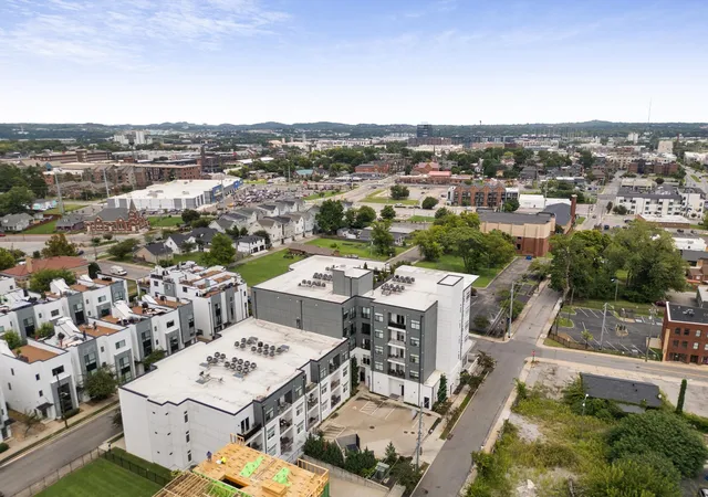 3rd image of 999 Scovel St, Nashville, TN 37208 | MLS# 3512697