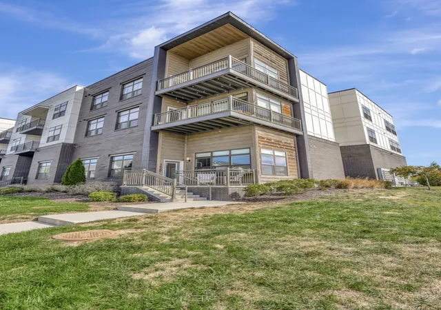 2nd image of 1620 54th Ave N, Nashville, TN 37209 | MLS# 3512603