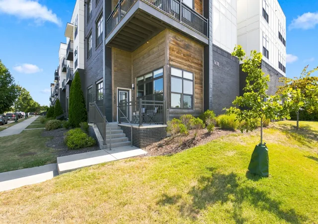Photo 3 of Condo for sale at 1620 54th Avenue N, Nashville, TN 37209 | MLS# 3512603 | Listing updated on 2026-09-03