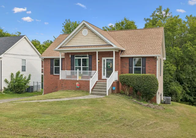 2nd image of 2601 Woodberry Dr, Nashville, TN 37214 | MLS# 3518817