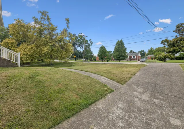 4th image of 2601 Woodberry Dr, Nashville, TN 37214 | MLS# 3518817