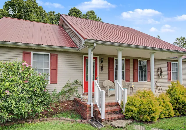 Photo 3 of Single family home for sale at 8229 Galen Rd, Lafayette, TN 37083 | MLS# 3512923 | Listing updated on 2026-10-06