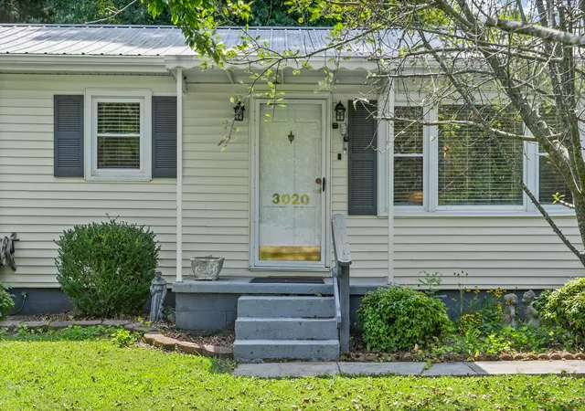 2nd image of 3020 Elinor Dr, Hopkinsville, KY 42240 | MLS# 3519014